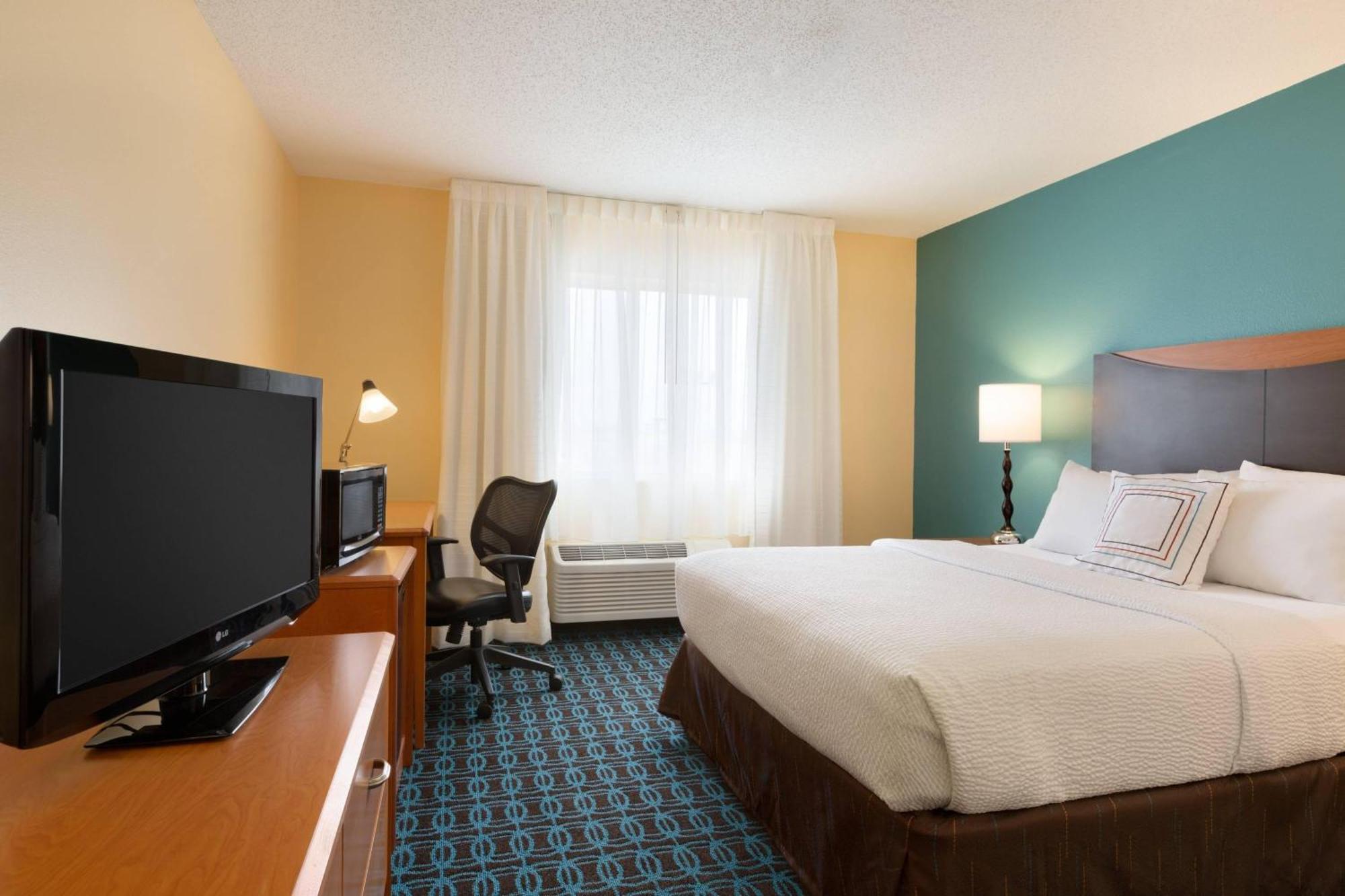 Fairfield Inn & Suites Bismarck North Екстер'єр фото