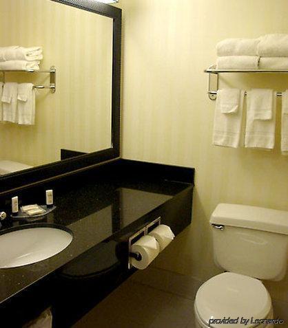 Fairfield Inn & Suites Bismarck North Екстер'єр фото