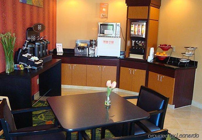 Fairfield Inn & Suites Bismarck North Екстер'єр фото