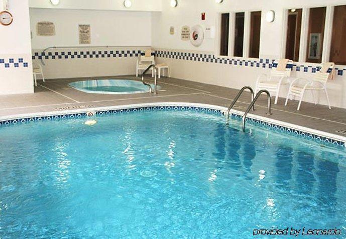 Fairfield Inn & Suites Bismarck North Екстер'єр фото