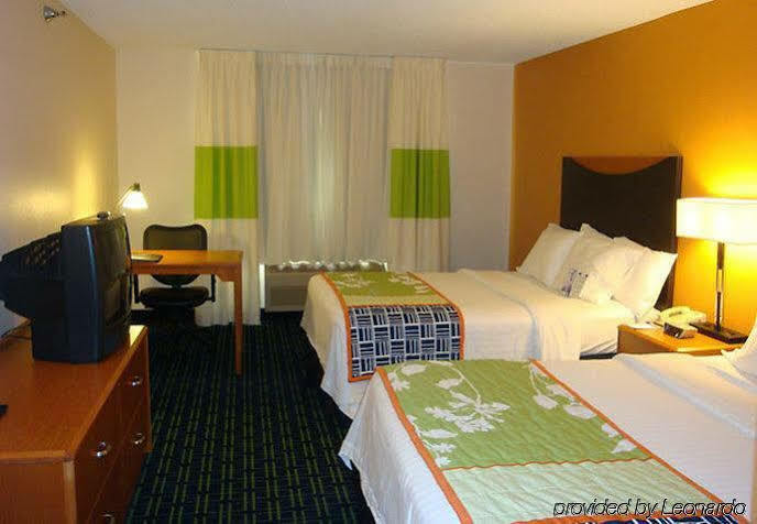 Fairfield Inn & Suites Bismarck North Екстер'єр фото